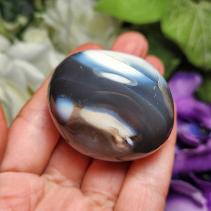 Orca Agate Palm Stone