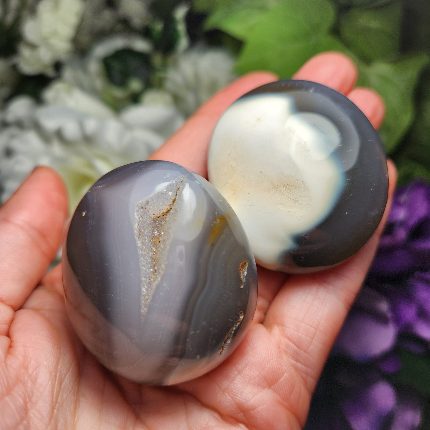 Orca Agate Palm Stone