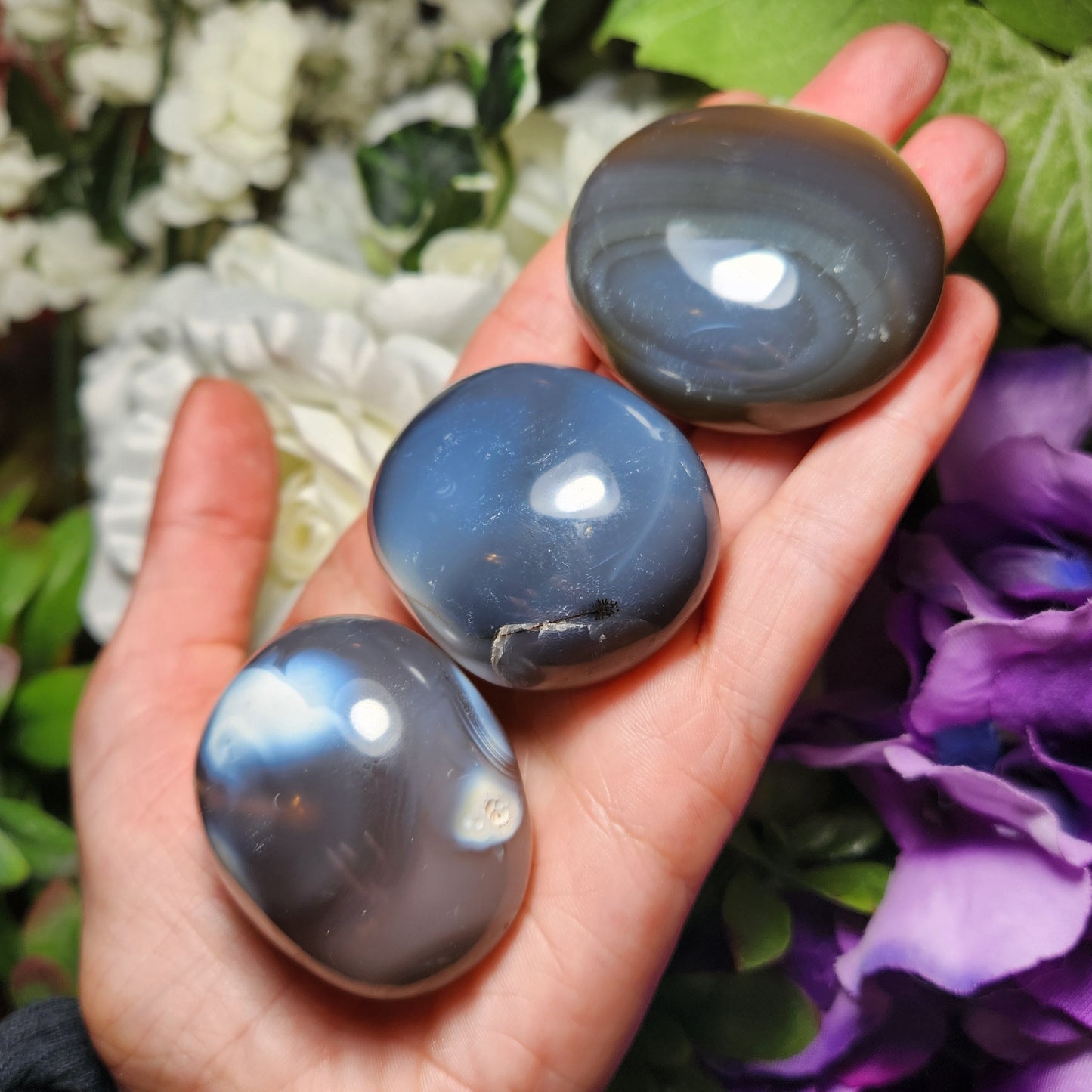 Orca Agate Palm Stone