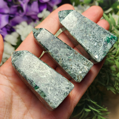 Green Kyanite Tower