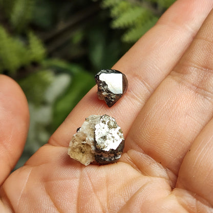 Bixbite Crystal