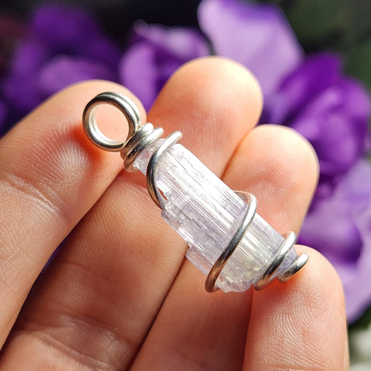 Lavender Tanzanite Pendant