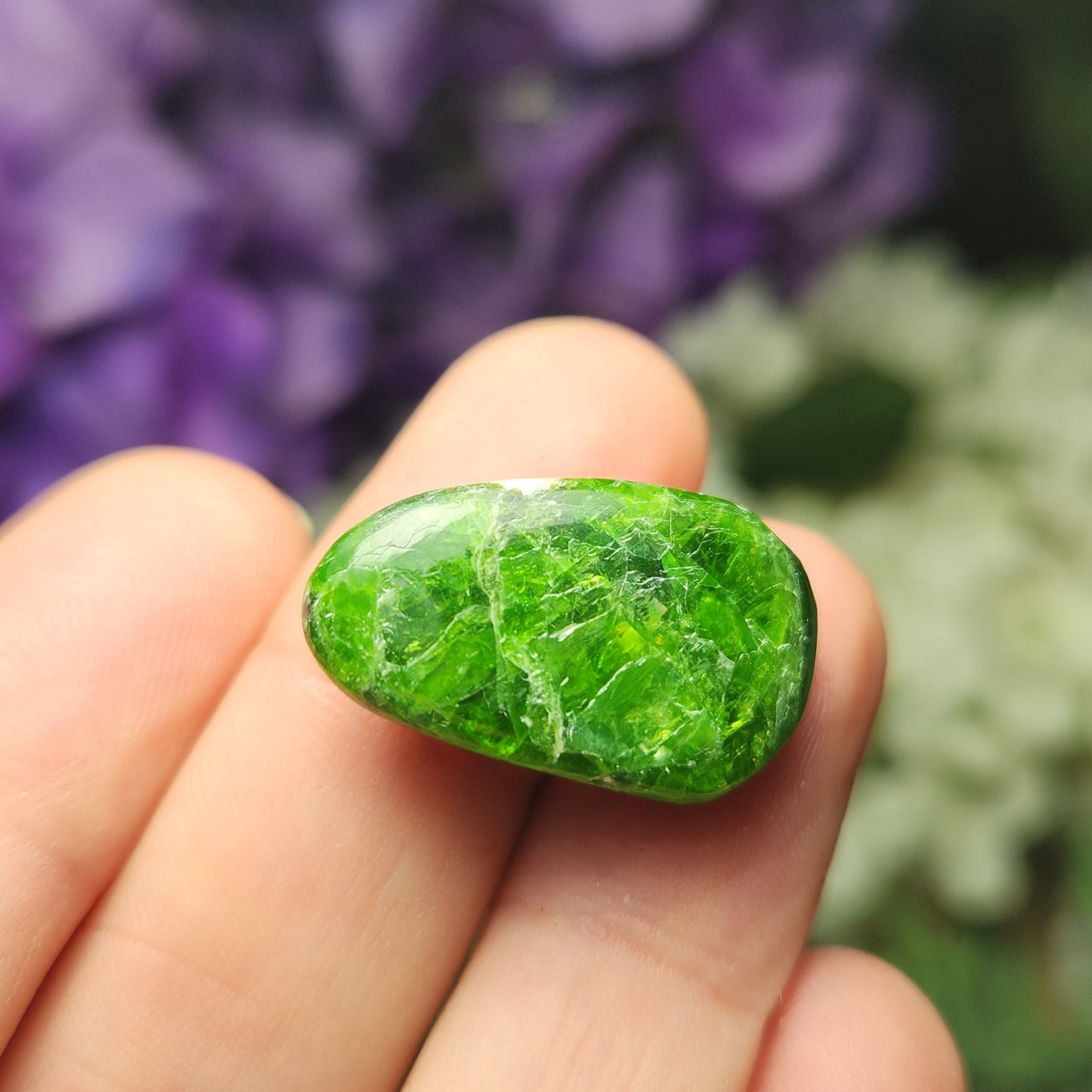 Chrome Green Diopside Tumbled Crystal Gem