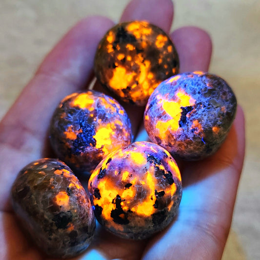 Yooper Light Tumbled Stone