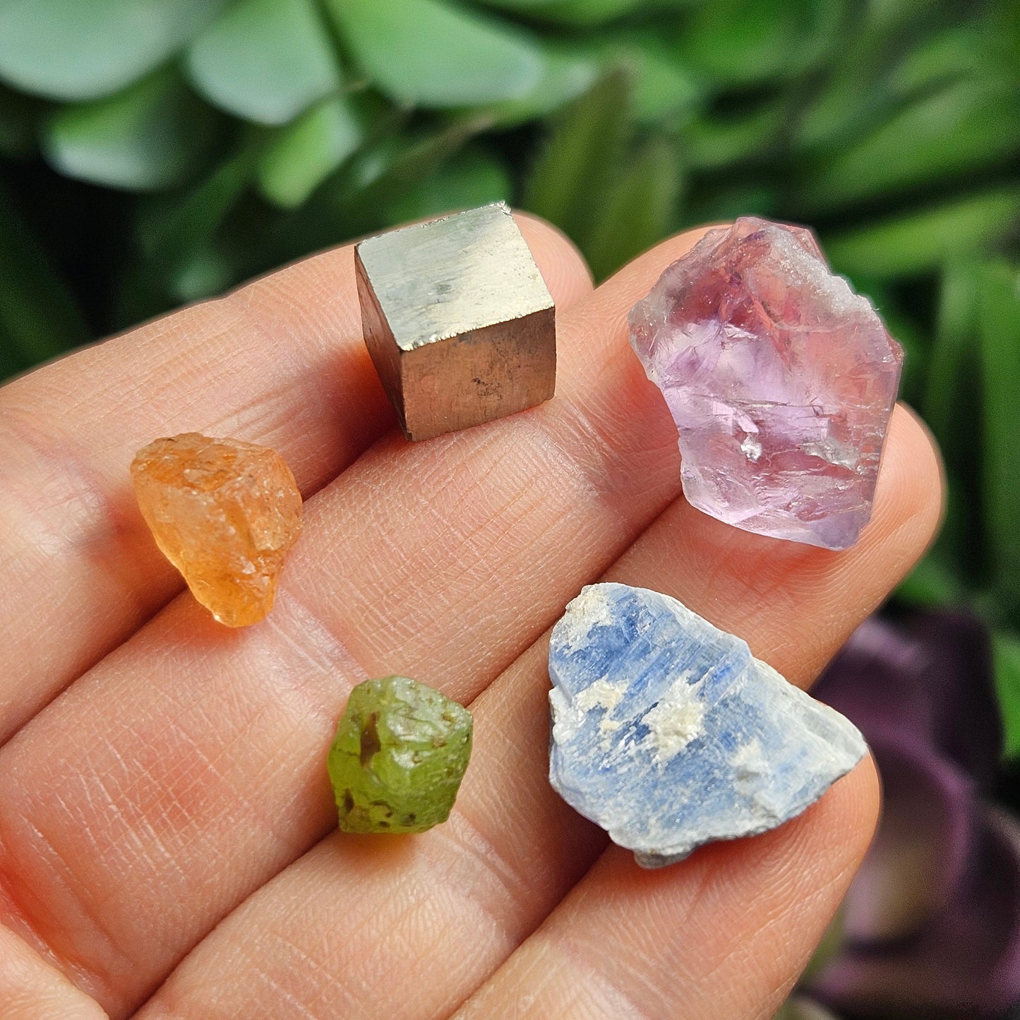 Abundance Crystal Set