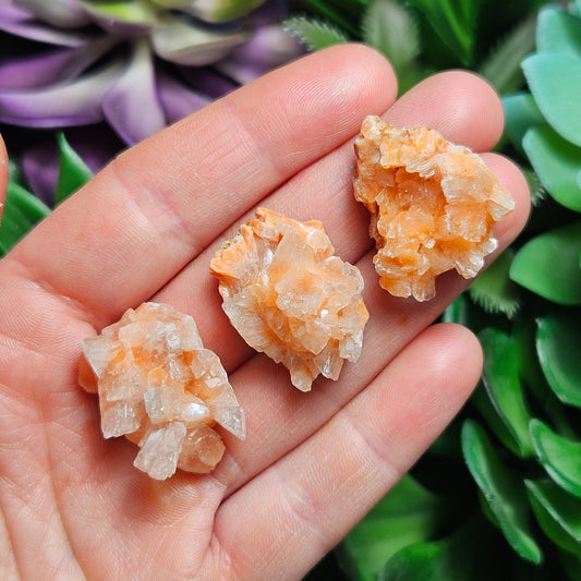Red Heulandite