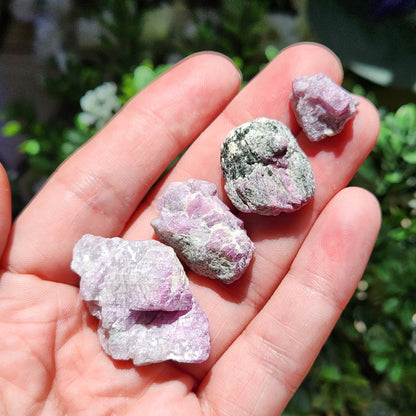 Pink Sapphire Stone