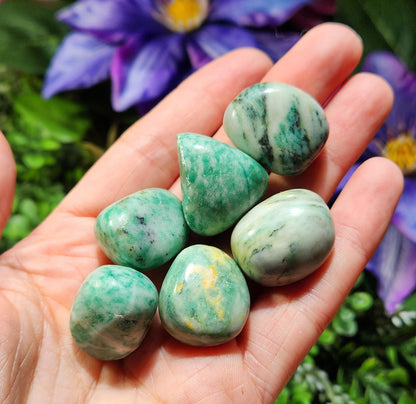 Emerald Fuchsite in Quartz