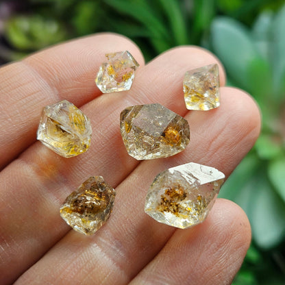 Ultraviolet ENHYDRO Quartz