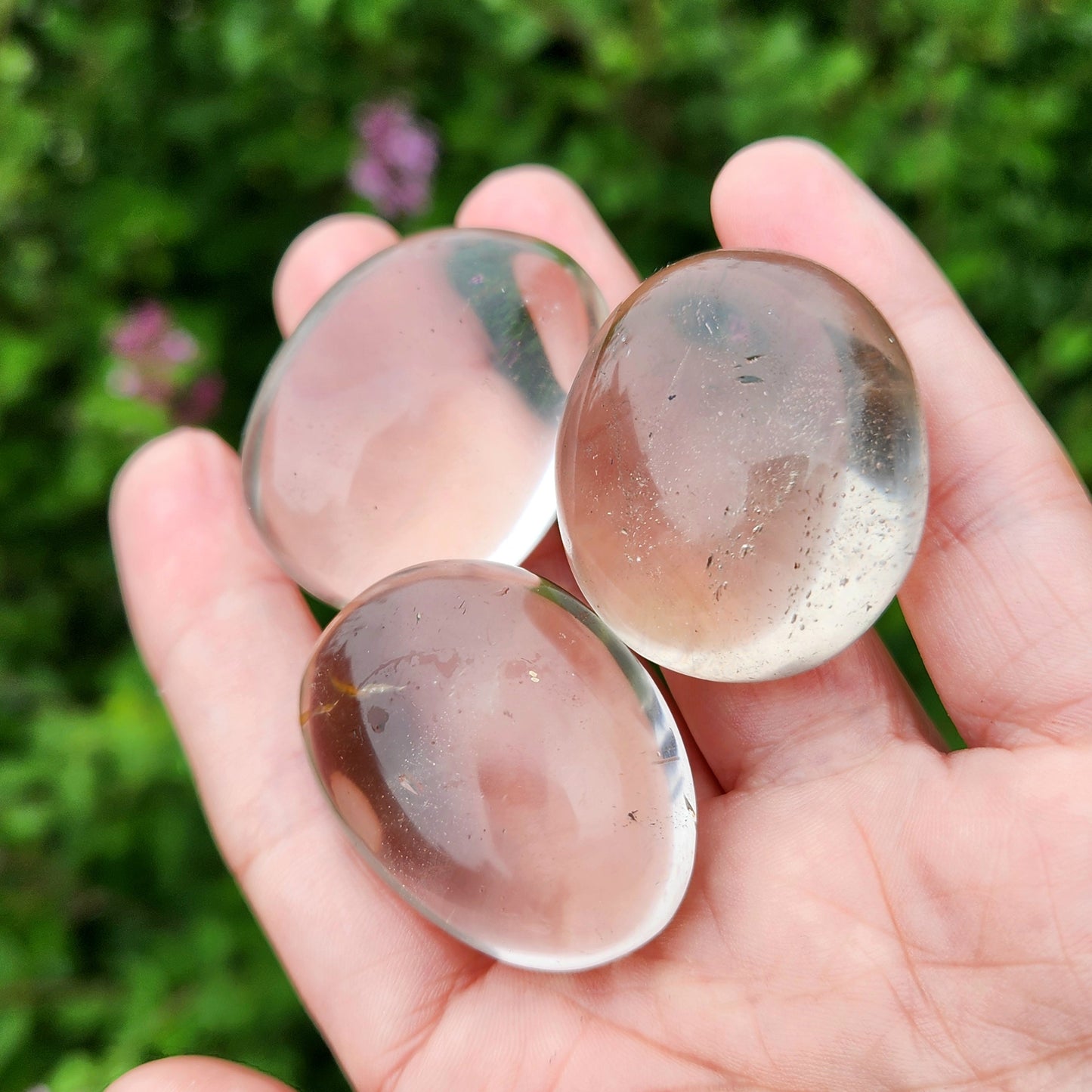 Quartz Palm Stone