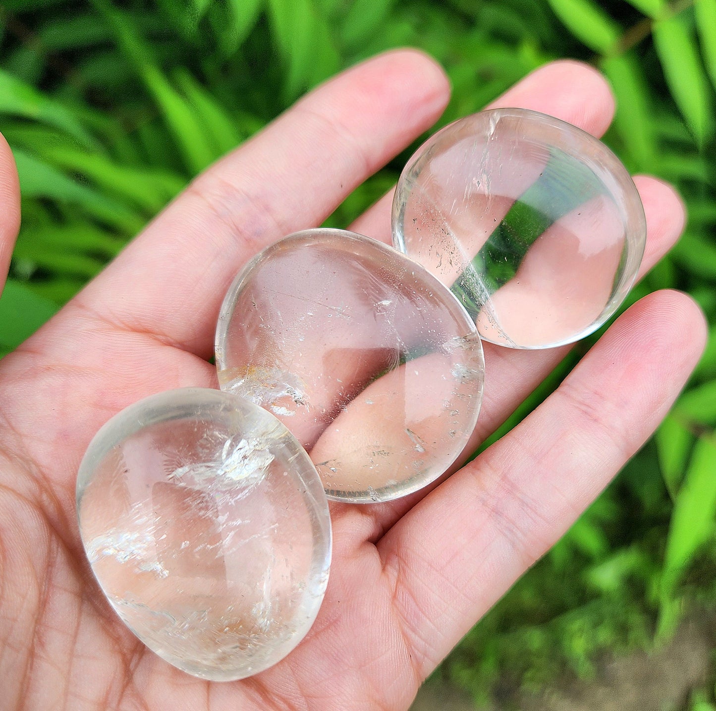 Quartz Palm Stone