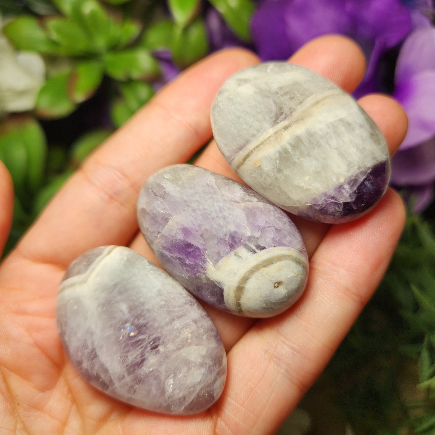 Chevron Amethyst Palm Stone