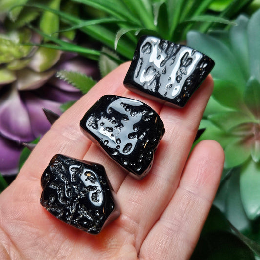 Tibetan Tektite
