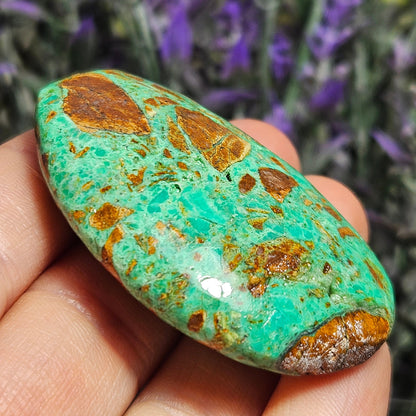 Green Smithsonite Palm Stone