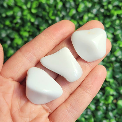 Tanzanian White Opal
