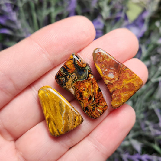 Gold Pietersite