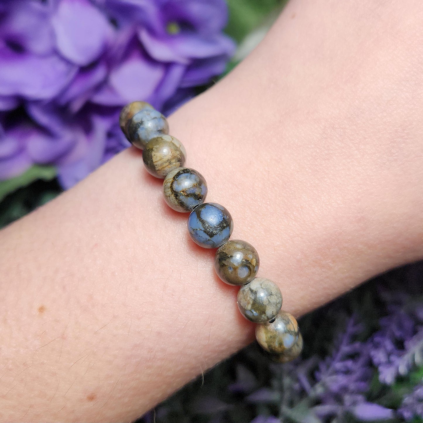 Que Sera Stone Bracelet / Glaucophane Bracelet / Que Sera / Que Sera Stone Jewelry / Beaded Bracelets / Glaucophane Beads / Que Sera Sera