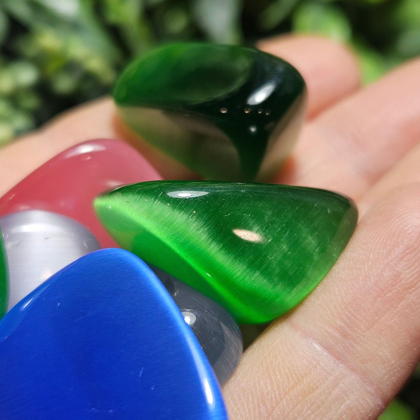Cats Eye Glass