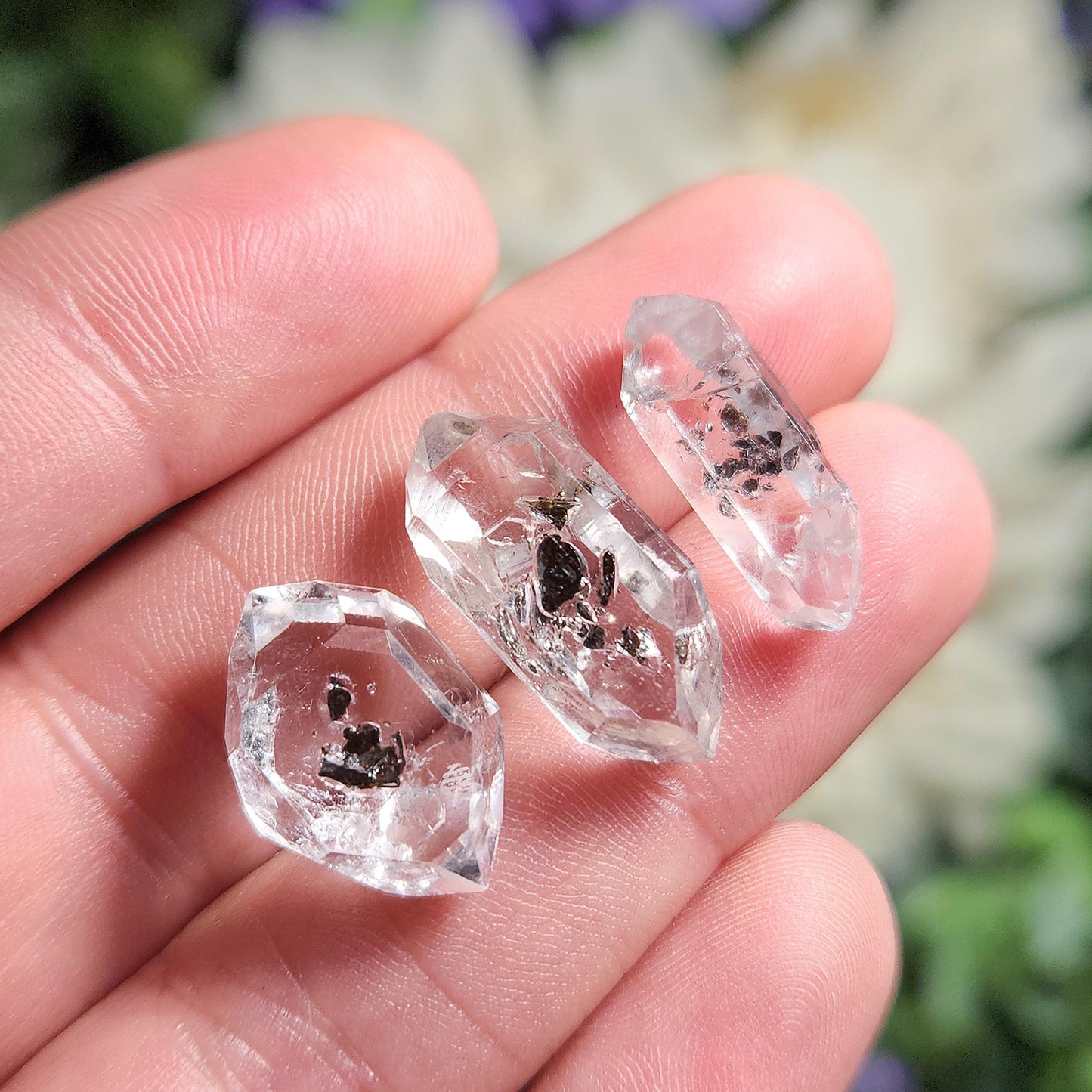 Carbon & Petroleum Enhydro Quartz