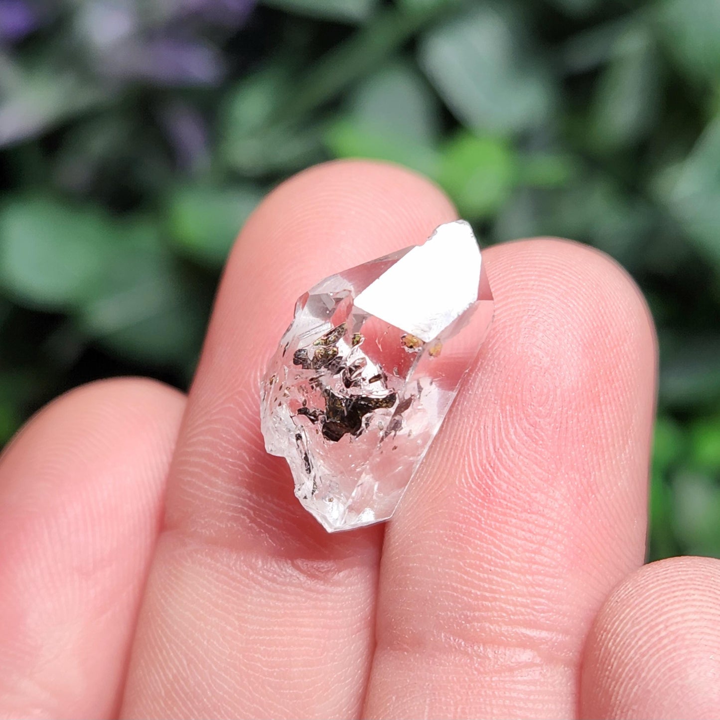 Carbon & Petroleum Enhydro Quartz