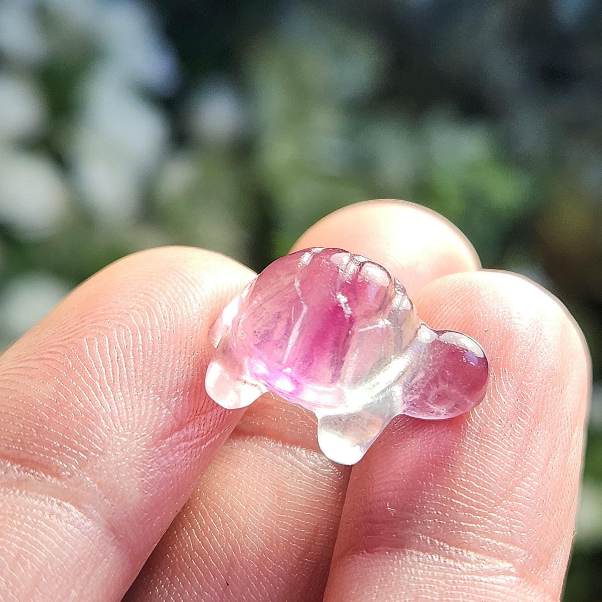 Mini Turtle Gemstone Carving, Rainbow Fluorite Crystal Carving (20x15mm)