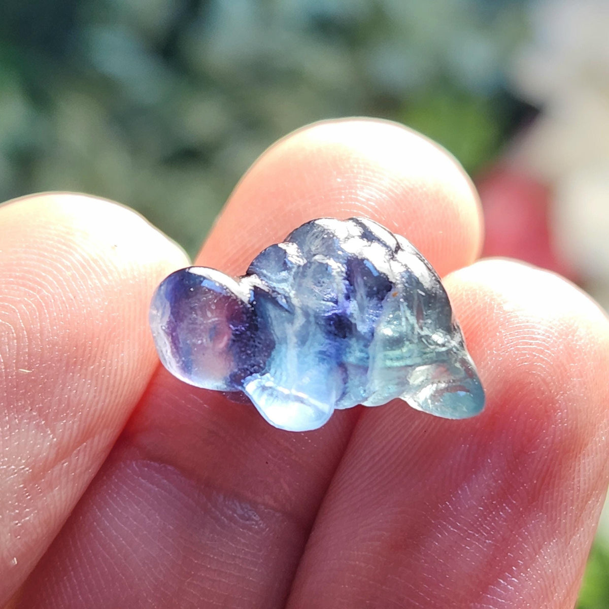 Mini Turtle Gemstone Carving, Rainbow Fluorite Crystal Carving (20x15mm)