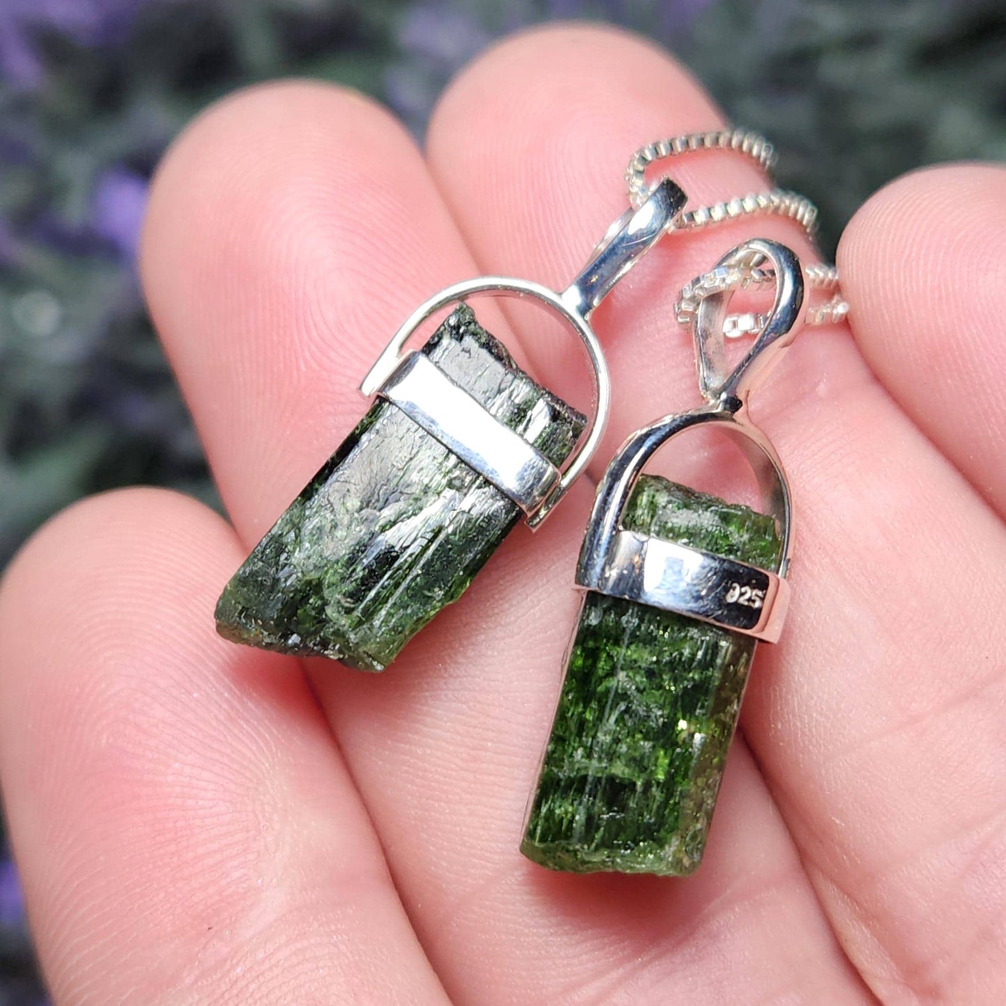 Chrome Diopside Pendant
