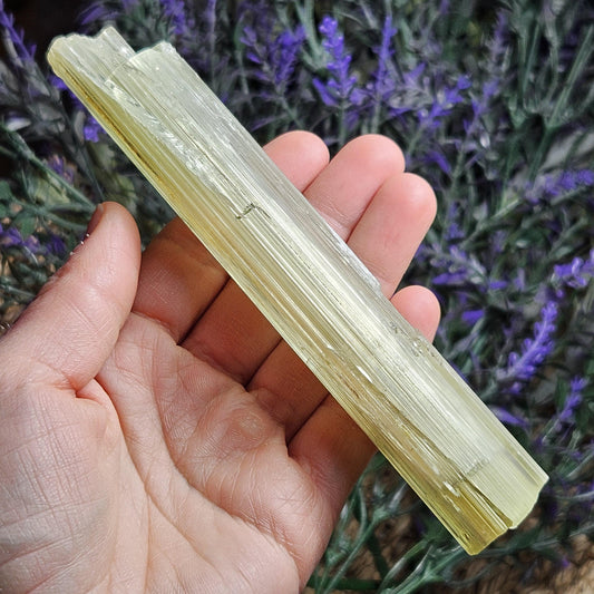 MASSIVE 120g Heliodor *Cats Eye* Crystal
