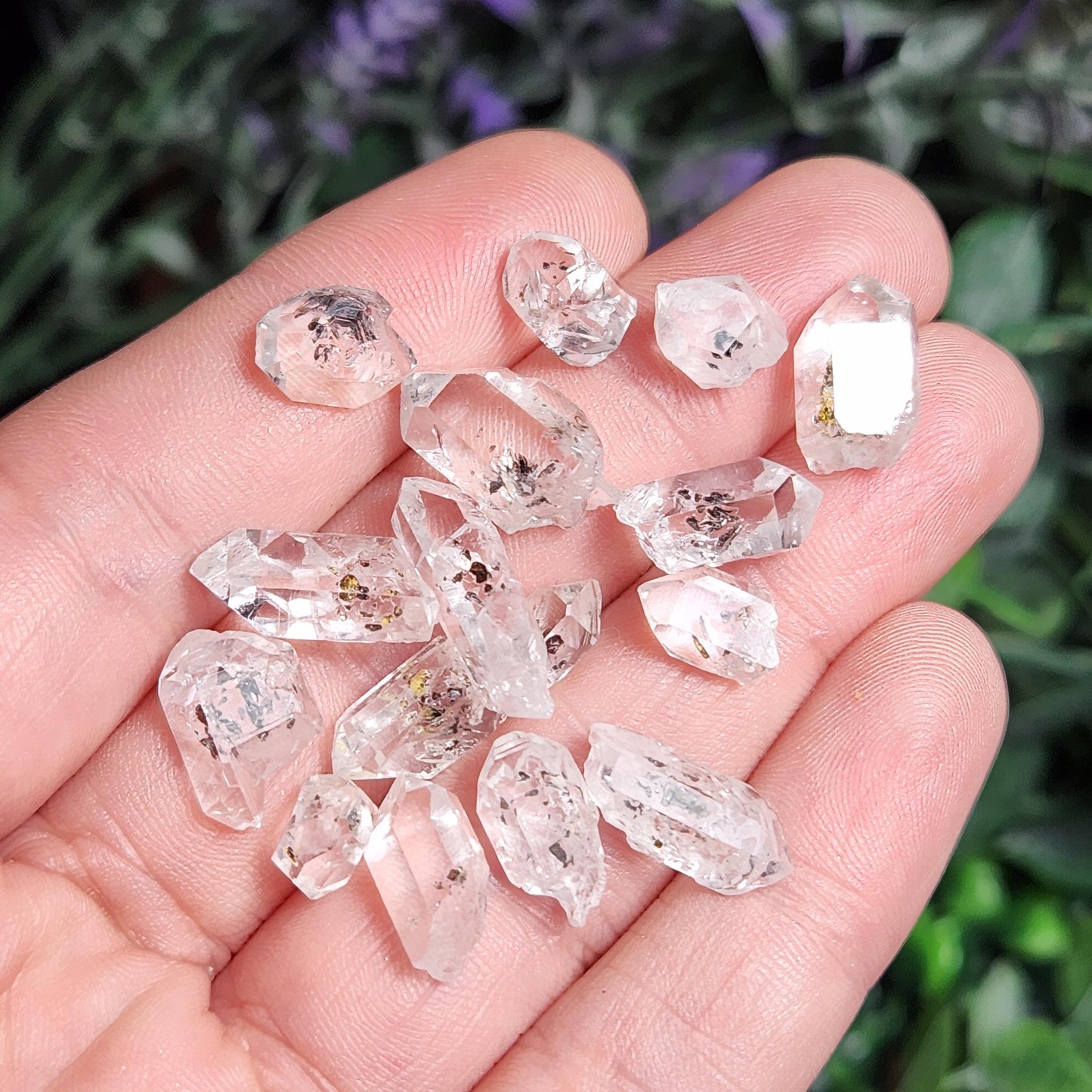 Carbon & Petroleum Enhydro Quartz