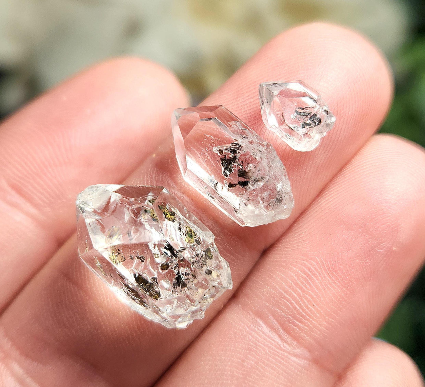 Carbon & Petroleum Enhydro Quartz