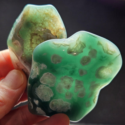 Chrome Chalcedony Polished Slice