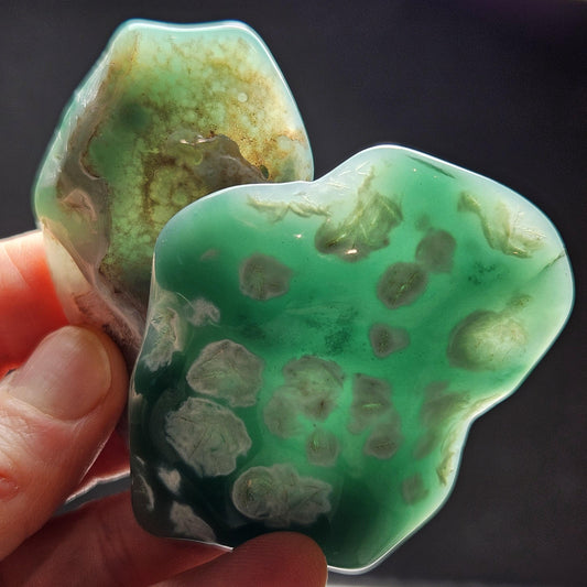 Chrome Chalcedony Polished Slice