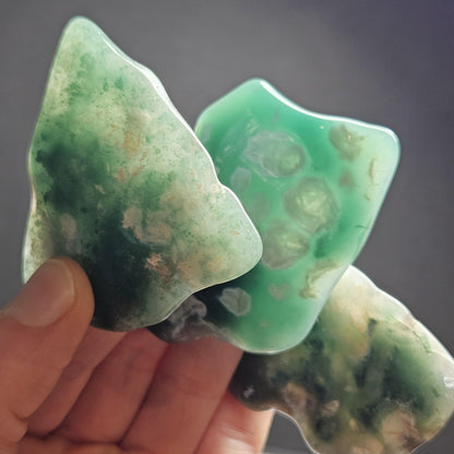 Chrome Chalcedony Polished Slice