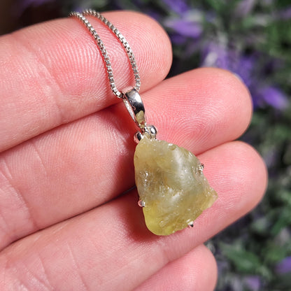 Chrysoberyl Pendant