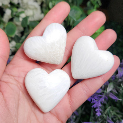 Scolecite Heart