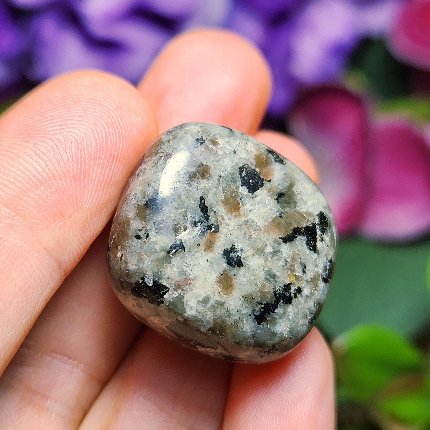 Yooper Light Tumbled Stone