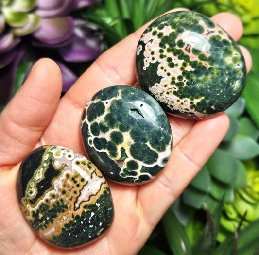 AA Ocean Jasper Palm Stone