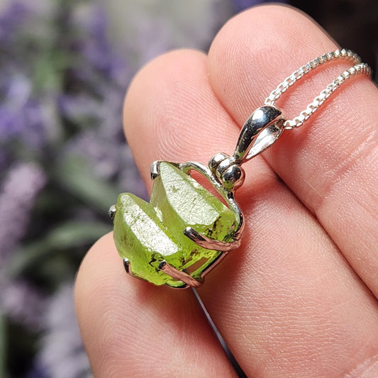 TWIN FLAME Peridot Pendant