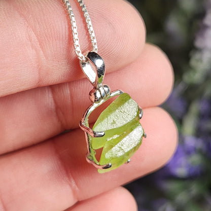 TWIN FLAME Peridot Pendant