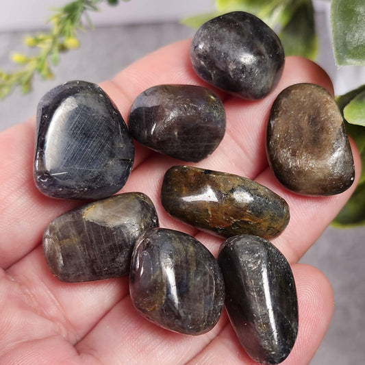 Black Sapphire Crystal