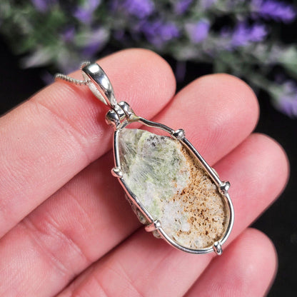 Wavellite Pendant