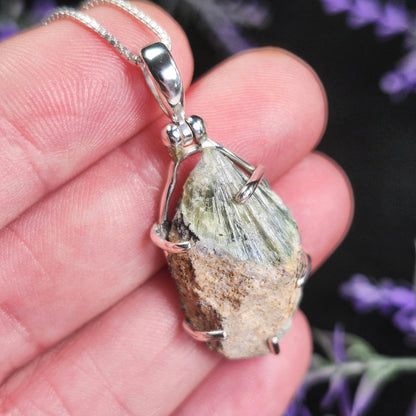 Wavellite Pendant