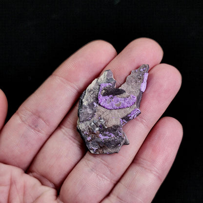 Fibrous Sugilite Crystal Specimen 5.97g, Raw Purple Sugilite Crystal from South Africa
