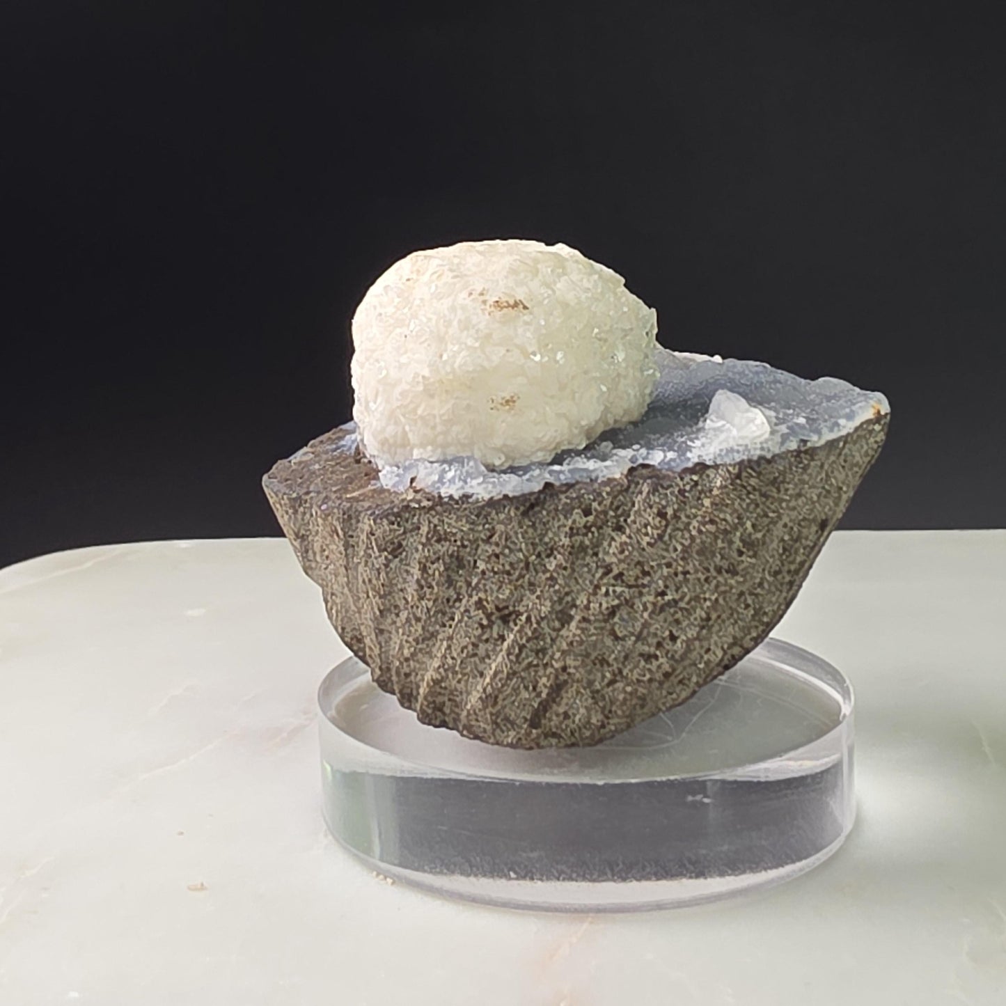 Mordenite Crystals on Quartz