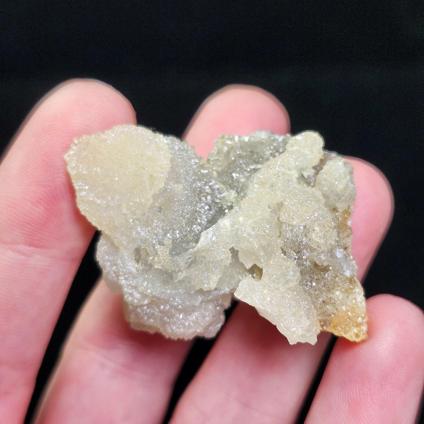 Bi Color Zincite Crystal 48.89g, UV Reactive Zincite Specimen