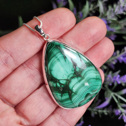 Malachite Pendant / Malachite Necklace / Malachite Jewelry / Malachite Crystal / Natural Malachite Necklace / Polished Malachite / Malachite