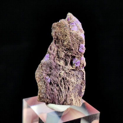 Fibrous Sugilite