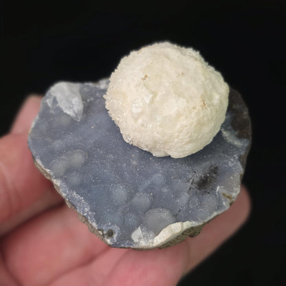 Mordenite Crystals on Quartz