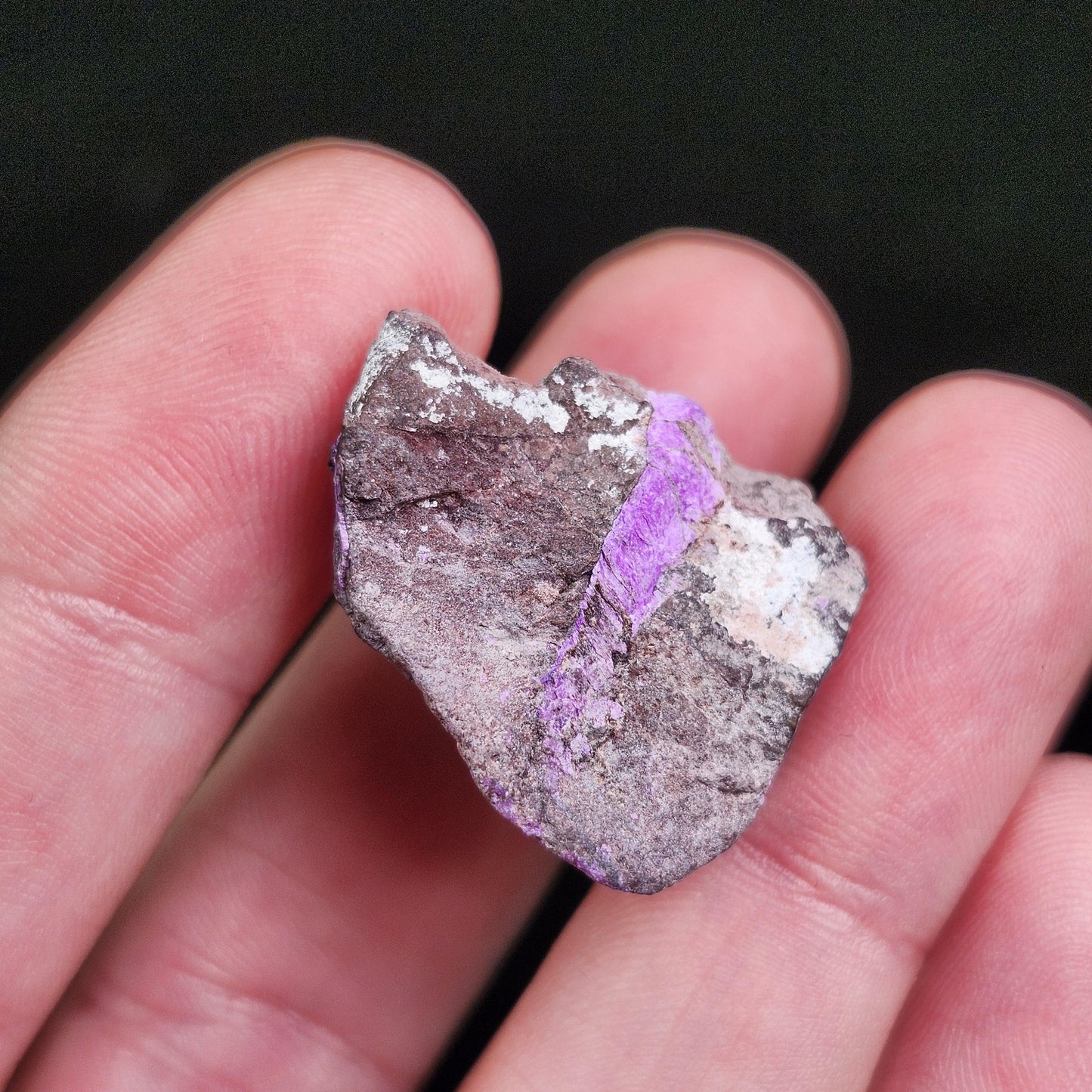 Raw Fibrous Sugilite Specimen 8.11g, Sugilite Crystal from South Africa