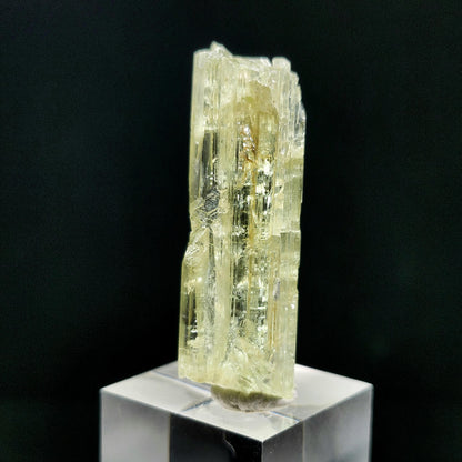 Golden Heliodor Crystal